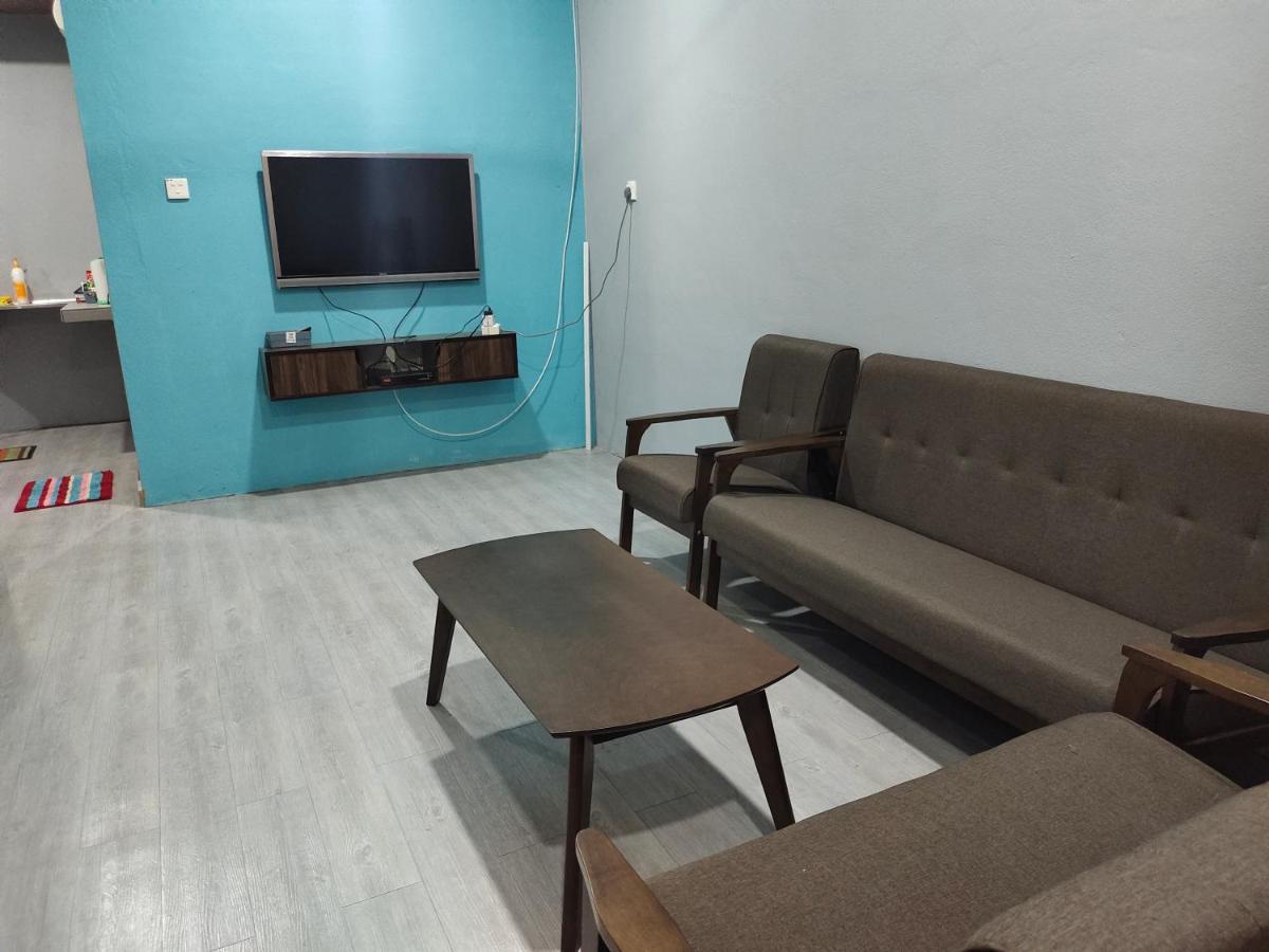 Alish Homestay Gua Musang With Free Wifi, Netflix Exterior photo